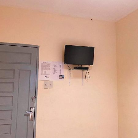 Penginapan Steady Mitra Reddoorz Pematang Siantar Eksteriør bilde