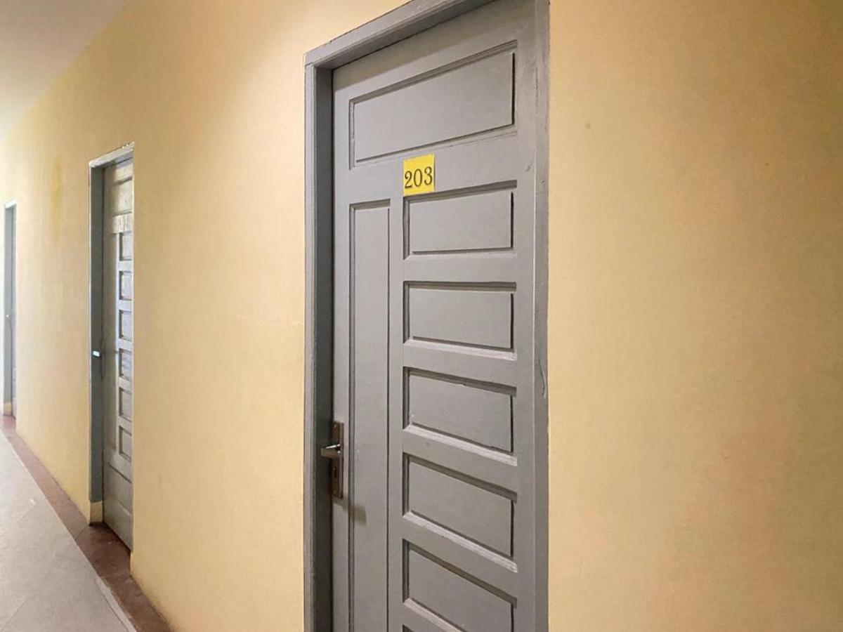 Penginapan Steady Mitra Reddoorz Pematang Siantar Eksteriør bilde